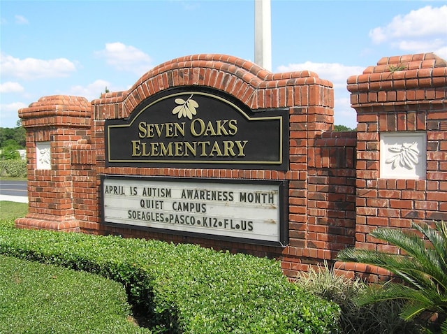 4116 Knollpoint Dr, Wesley Chapel, FL 33544 - view of community / neighborhood sign