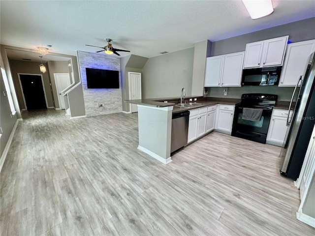1878 Greenwood Valley Dr, Plant City, FL 33563 - photo 8