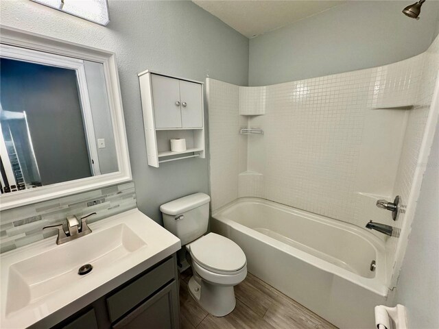 1878 Greenwood Valley Dr, Plant City, FL 33563 - photo 18