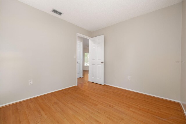 310 Arbor Dr E, Palm Harbor, FL 34683 - photo 20