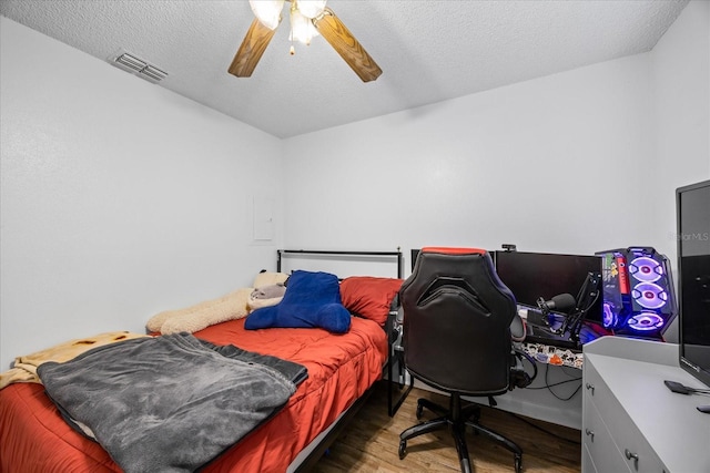 12660 118th St, Largo, FL 33778 - photo 19