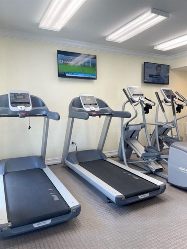 12000 Gulf Blvd Unit 403-S, Treasure Island, FL 33706 - gym featuring ornamental molding and carpet