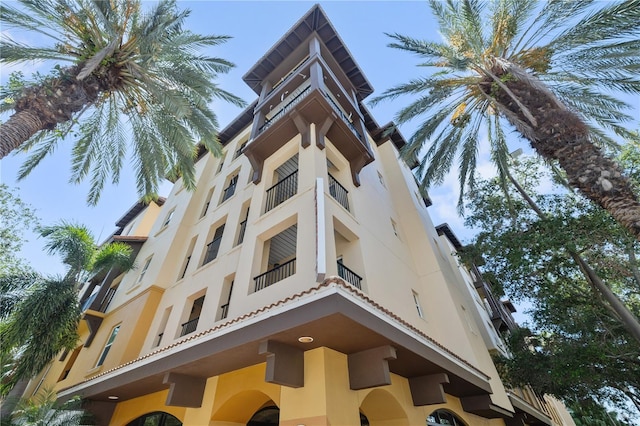 100 4th Ave S Unit 103, Saint Petersburg, FL 33701 - view of property