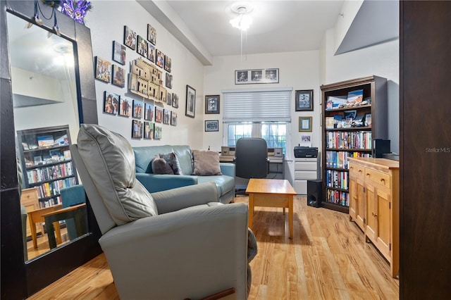100 4th Ave S Unit 103, Saint Petersburg, FL 33701 - home office with light wood finished floors