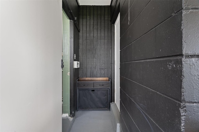 1707 Windsor Way, Tampa, FL 33619 - corridor with concrete floors