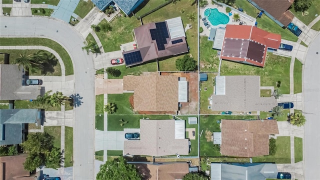 1331 Coolmont Dr, Brandon, FL 33511 - aerial view of property's location with a pool area