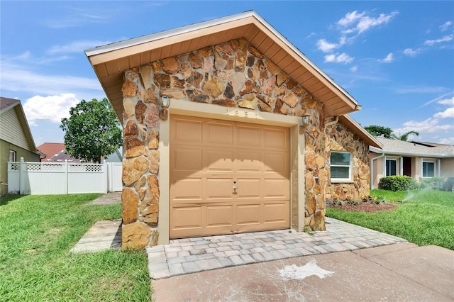 1331 Coolmont Dr, Brandon, FL 33511 - garage with driveway