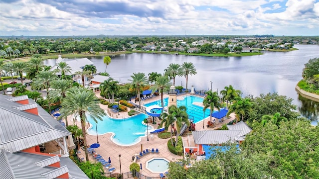 5518 Luminar Pointe Ln, Apollo Beach, FL 33572 - aerial view of a nearby body of water