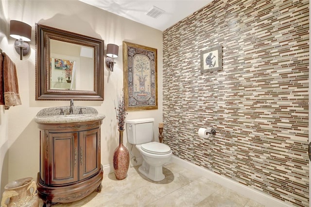 5518 Luminar Pointe Ln, Apollo Beach, FL 33572 - bathroom with toilet and vanity