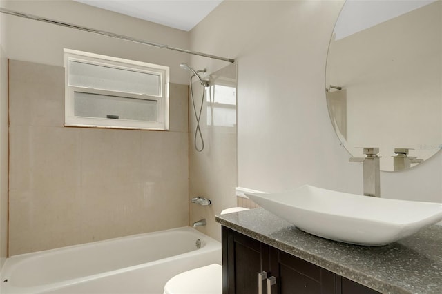 915 S Miller Rd, Valrico, FL 33594 - full bathroom featuring shower / bath combination and vanity