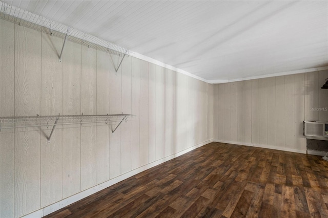 915 S Miller Rd, Valrico, FL 33594 - spacious closet featuring dark wood-style flooring