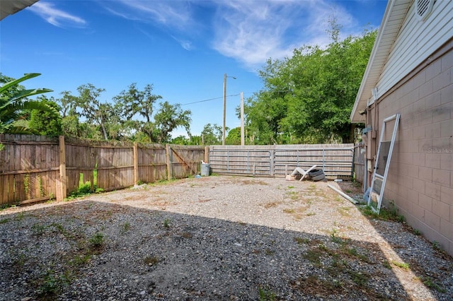 915 S Miller Rd, Valrico, FL 33594 - view of fenced backyard