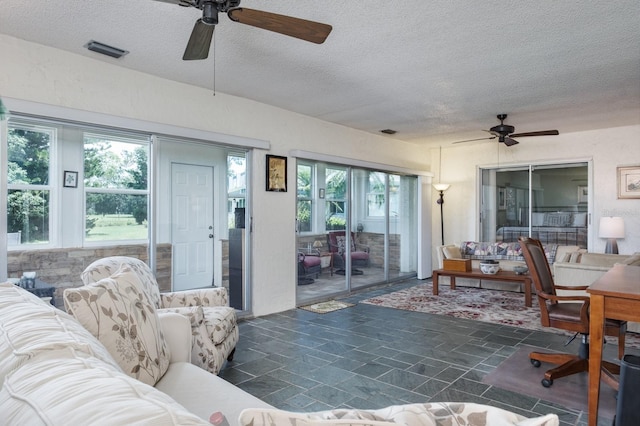 1510 Palmer Ct, Palm Harbor, FL 34685 - view of sunroom