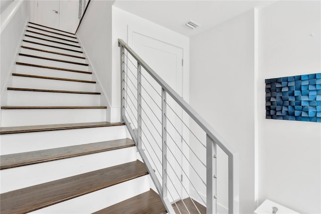 3100 W Paul Ave Unit 14, Tampa, FL 33611 - view of stairway