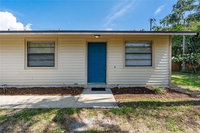 2901 Bay View Dr, Safety Harbor, FL 34695 - view of front of house