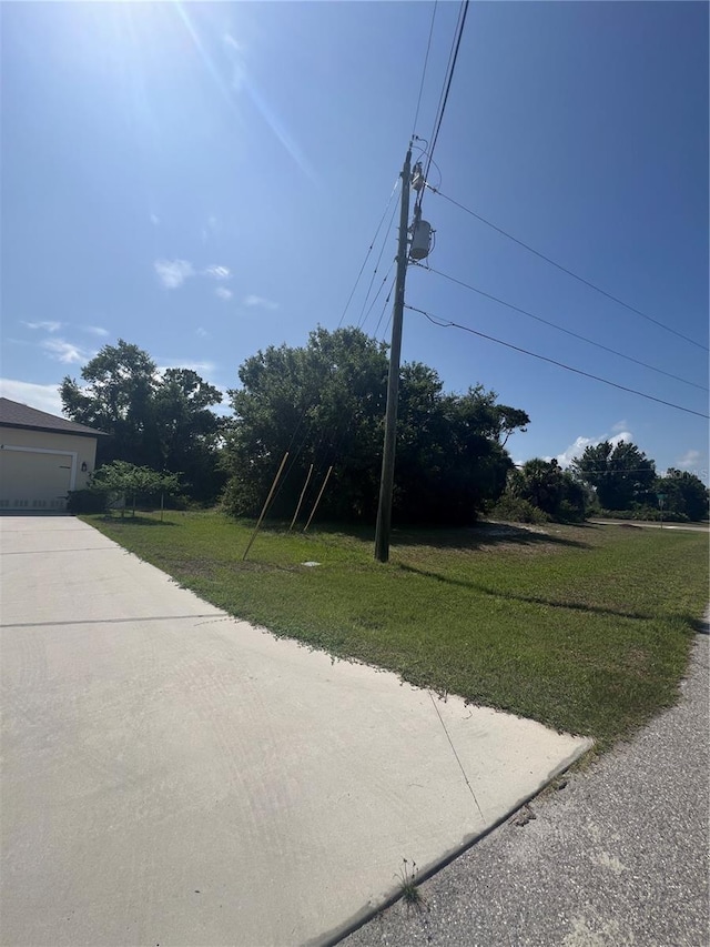 168 White Pine Dr, Rotonda West, FL 33947