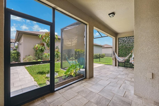 5831 Caldera Ridge Dr, Lithia, FL 33547 - view of unfurnished sunroom