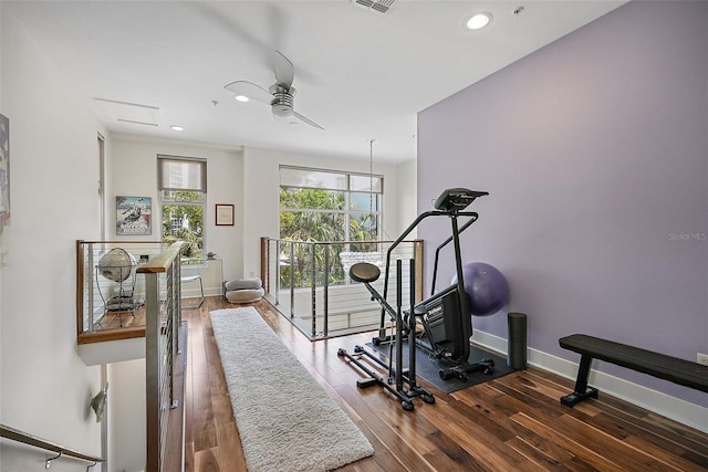 325 5th Ave S Unit 9, Saint Petersburg, FL 33701 - workout area with wood finished floors, a ceiling fan, and recessed lighting