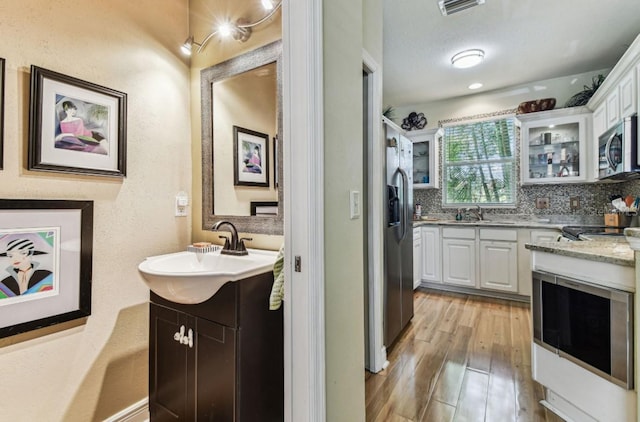 12472 Country White Cir, Tampa, FL 33635 - photo 16