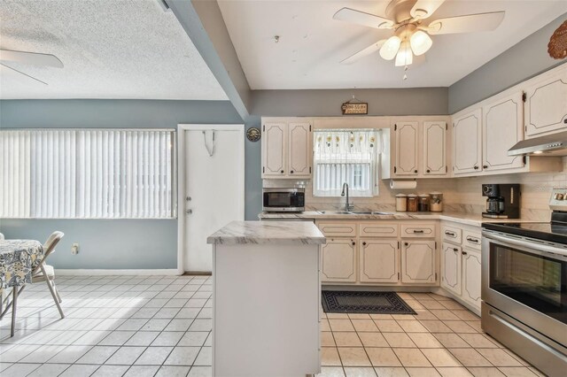 8447 Orleans N, Pinellas Park, FL 33781 - photo 13