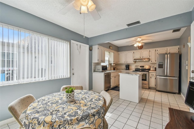 8447 Orleans N, Pinellas Park, FL 33781 - photo 21