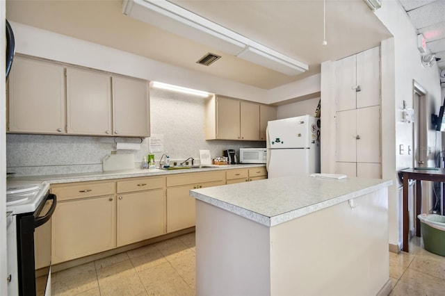 8447 Orleans N, Pinellas Park, FL 33781 - photo 63