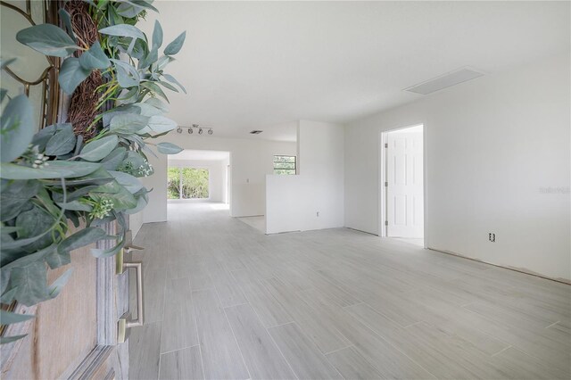 8701 Driftwood Dr, Tampa, FL 33615 - photo 5
