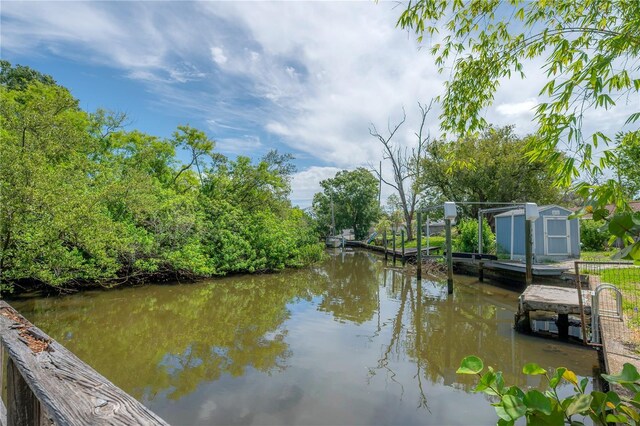 8701 Driftwood Dr, Tampa, FL 33615 - photo 49