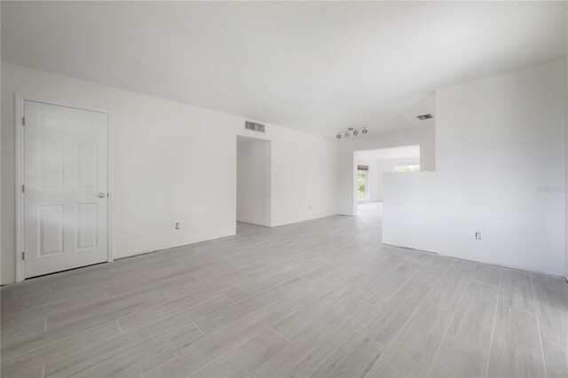 8701 Driftwood Dr, Tampa, FL 33615 - photo 6
