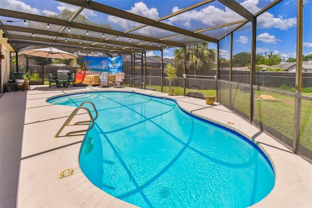 1910 Montego Ct, Oldsmar, FL 34677 - view of pool with a patio area, a fenced backyard, and glass enclosure