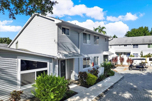 500 New York Ave Unit 22, Dunedin, FL 34698 - view of multi unit property