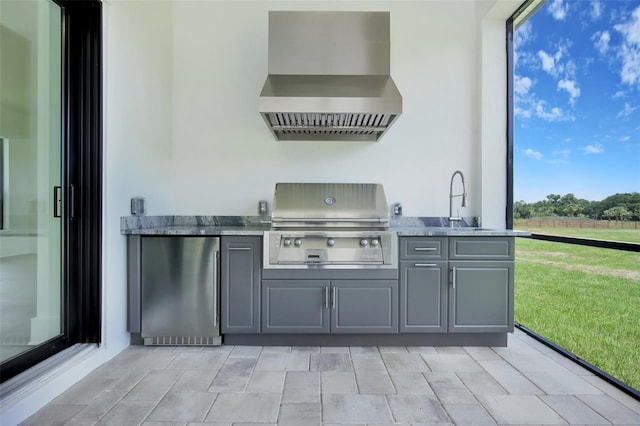 937 Old Welcome Rd, Lithia, FL 33547 - view of patio with a sink and area for grilling