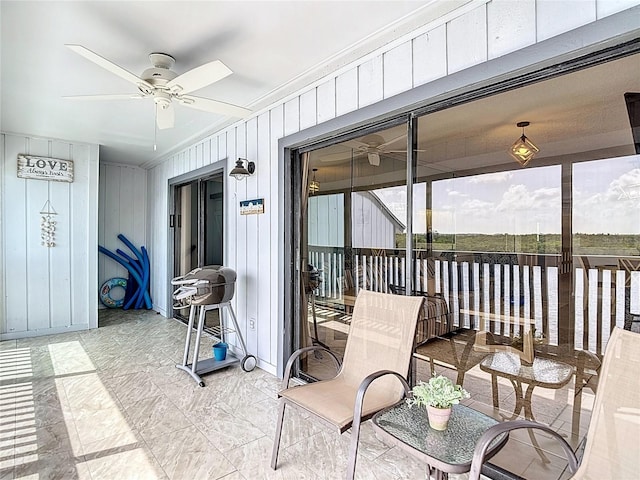 809 Bahia Del Sol Dr Unit 72, Ruskin, FL 33570 - sunroom / solarium featuring ceiling fan