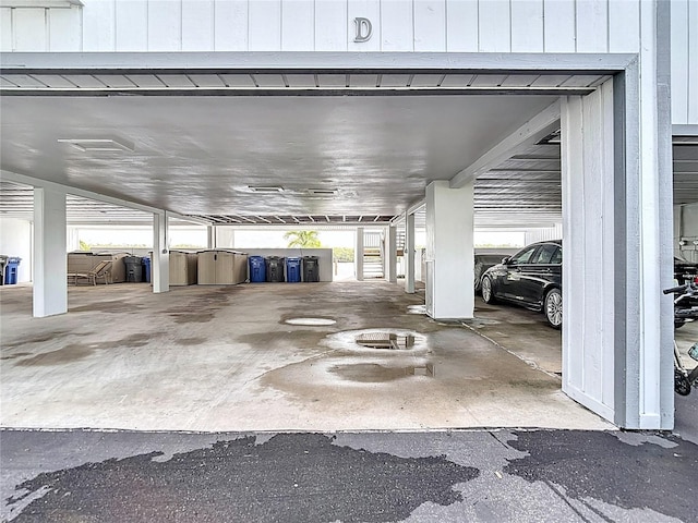 809 Bahia Del Sol Dr Unit 72, Ruskin, FL 33570 - view of garage