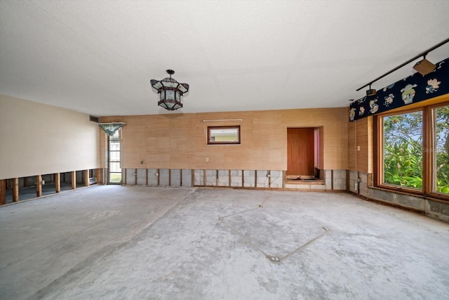 4545 Clearwater Harbor Dr N, Largo, FL 33770 - photo 19