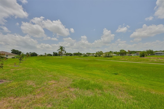 2609 Lancaster Dr, Sun City Center, FL 33573 - view of grassy yard