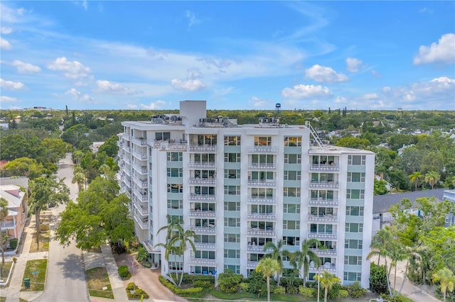 700 Beach Dr NE Unit 602, Saint Petersburg, FL 33701 - view of apartment building / complex with driveway