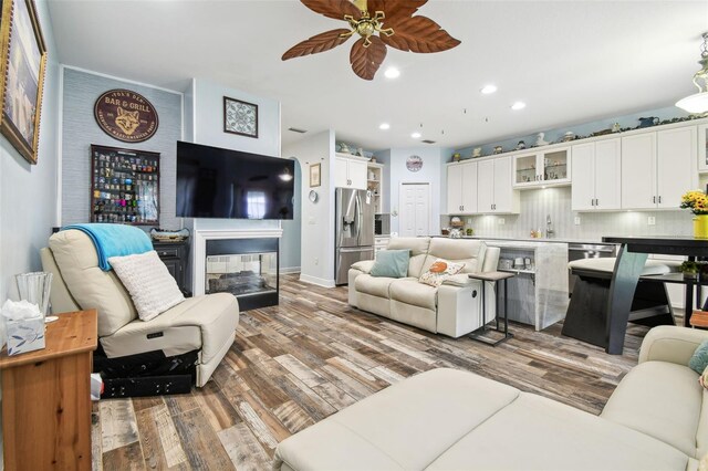 3229 Gardner Oaks Ln, Lakeland, FL 33810 - photo 10