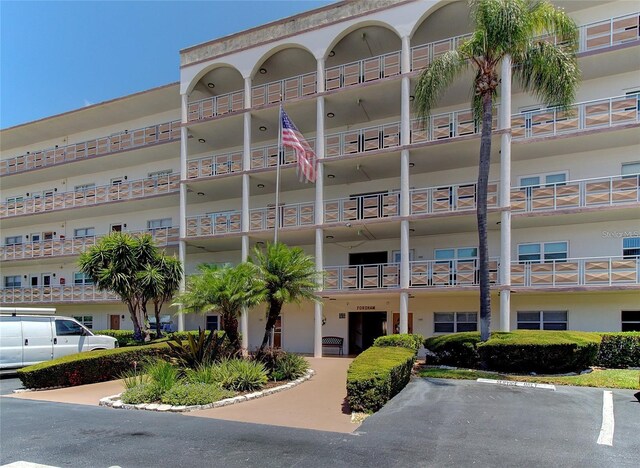 5603 80th St N Unit 103, Saint Petersburg, FL 33709 - photo 1