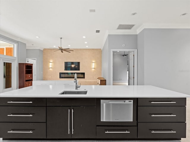 713 Argyle Pl, Temple Terrace, FL 33617 - kitchen with ceiling fan, dishwasher, ornamental molding, open floor plan, and light countertops