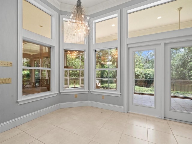 713 Argyle Pl, Temple Terrace, FL 33617 - unfurnished sunroom featuring a chandelier, tile patterned floors, and crown molding