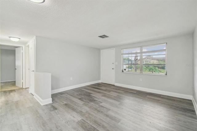 9011 Hunt Club Ln, Port Richey, FL 34668 - photo 5