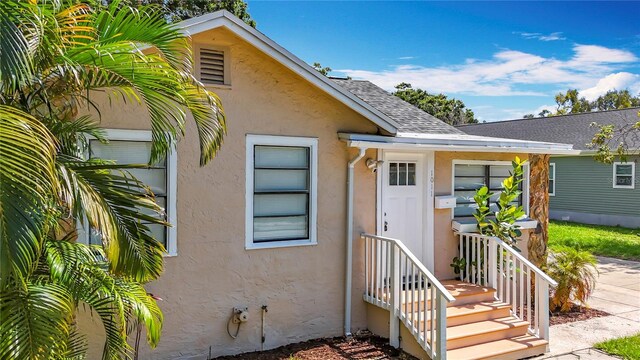 1011 Newton Ave S, Saint Petersburg, FL 33705 - photo 7