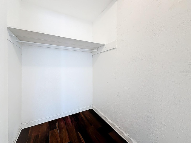 1011 Newton Ave S, Saint Petersburg, FL 33705 - photo 25
