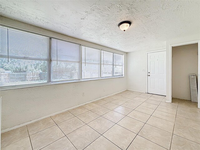 1011 Newton Ave S, Saint Petersburg, FL 33705 - photo 29