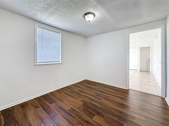 1011 Newton Ave S, Saint Petersburg, FL 33705 - photo 48