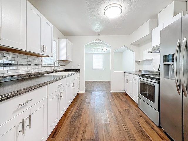 1011 Newton Ave S, Saint Petersburg, FL 33705 - photo 52