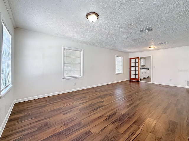 1011 Newton Ave S, Saint Petersburg, FL 33705 - photo 57