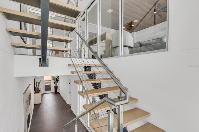 905 Bay Point Dr, Madeira Beach, FL 33708 - view of stairway