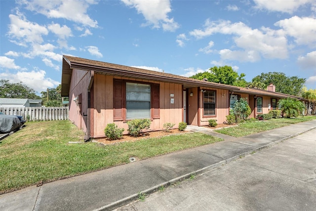 89 Fremont Ave Unit 504, Daytona Beach, FL 32114 - single story home with a chimney